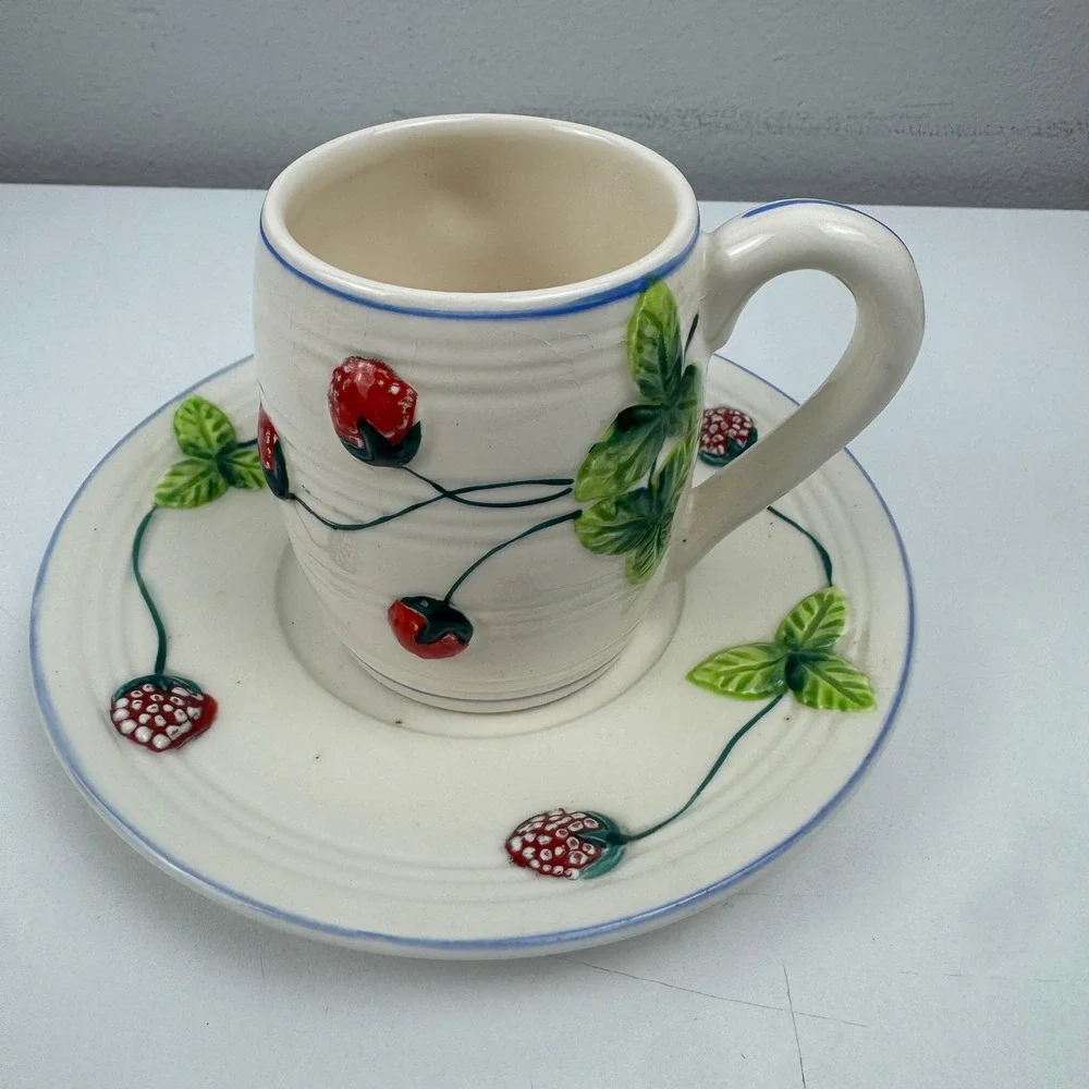 Vtg Strawberry Cup Saucer Ceramic Coffee Tea‎ Set Berry Cottagecore Kitchen